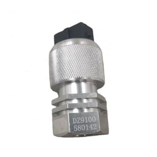 Synhwyrydd Pwysedd Olew Injan DZ9100580142 ar gyfer Sinotruk Howo Shacman Delong F3000 M3000 Weichai Engine